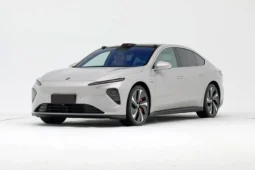 NIO ET7