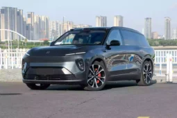 NIO ES8