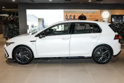 Volkswagen Golf 2024