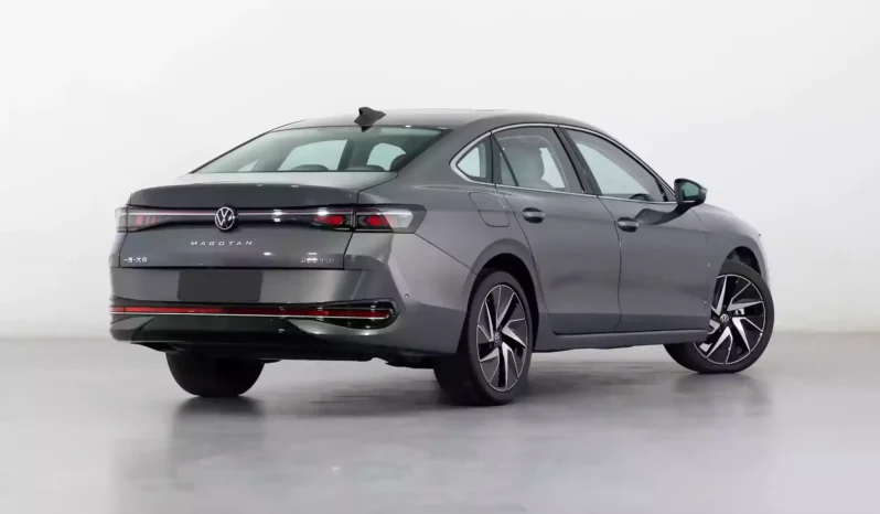 
								Volkswagen Magotan full									